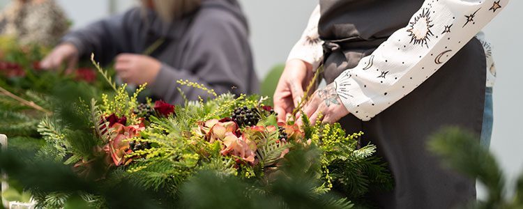 wreath making craft workshop